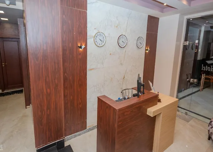 Grand City Hotel