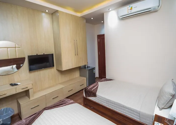 Grand City Hotel