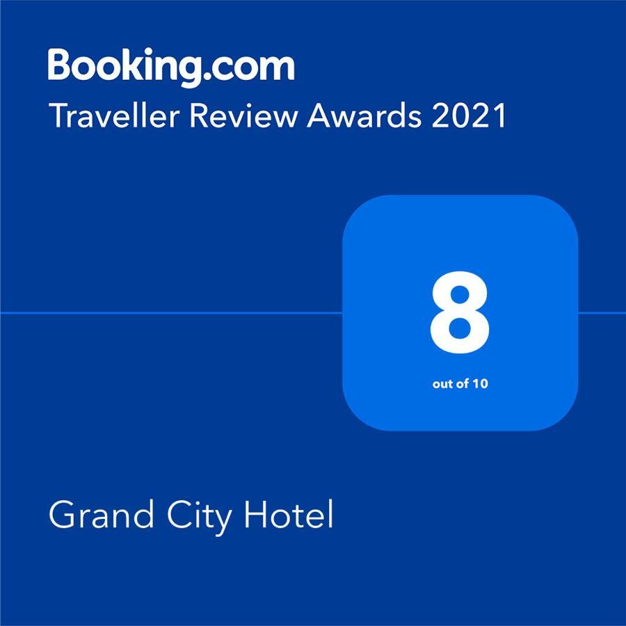 Grand