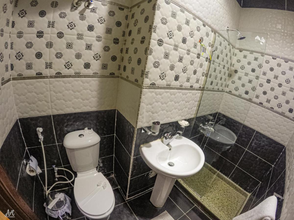 Grand Hostal *