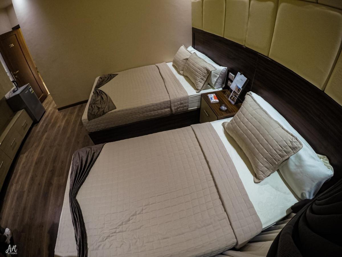 Grand Hostal *