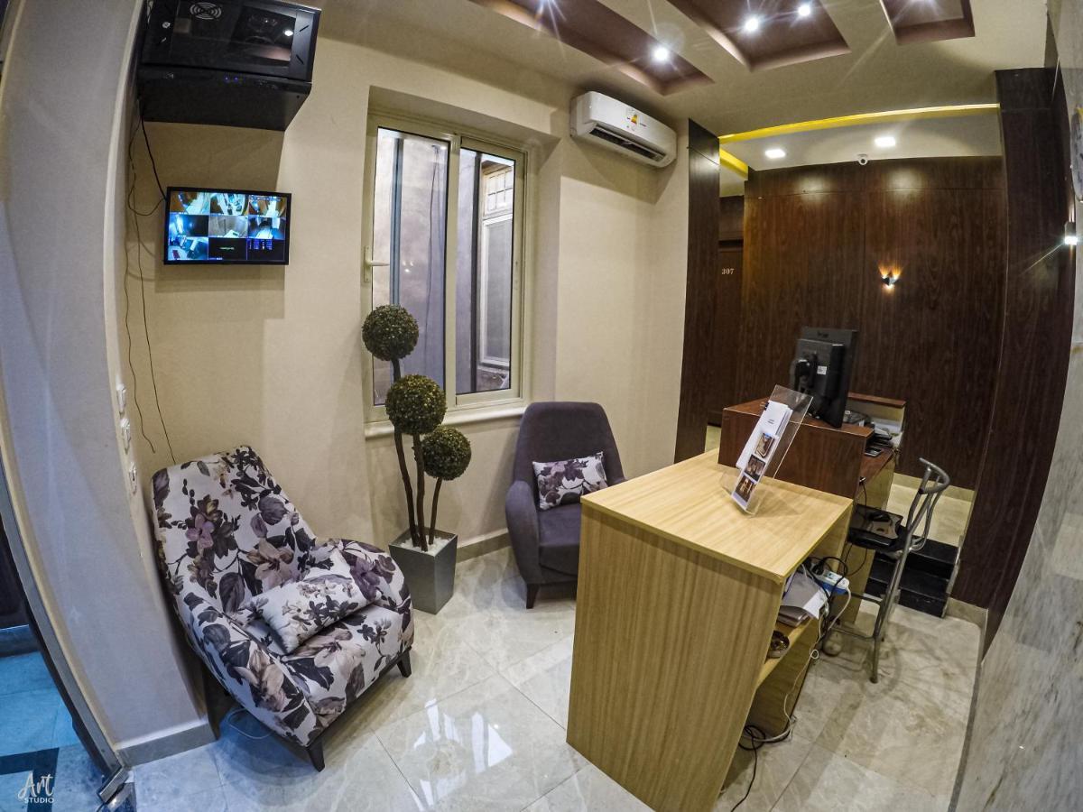 Grand Hostal
